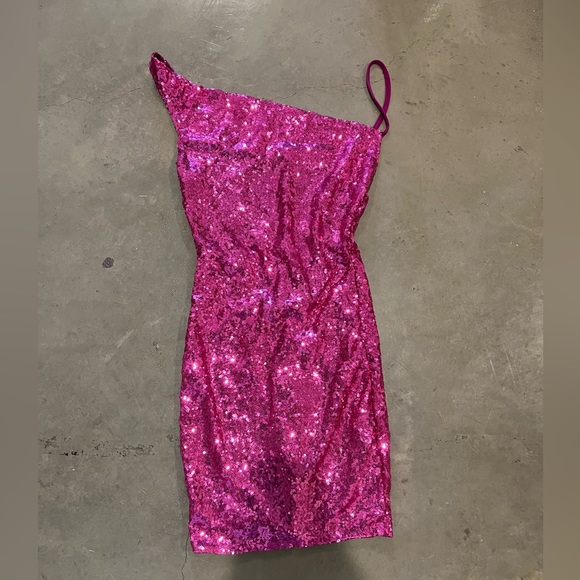 Hello Molly pink sequin mini dress (Citadel Skies) - Picture 2 of 4